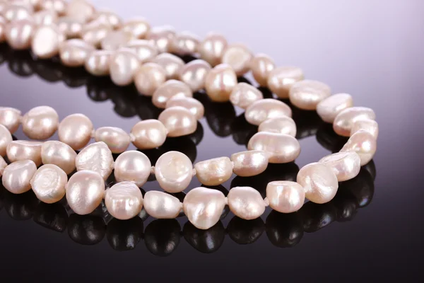 Collar de perlas —  Fotos de Stock