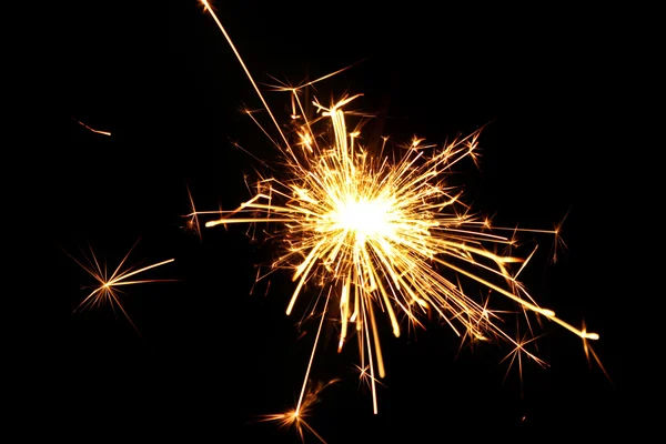 I fuochi d'artificio esplodono — Foto Stock