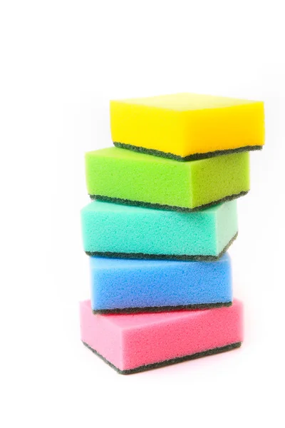 Esponjas de cor no fundo branco — Fotografia de Stock