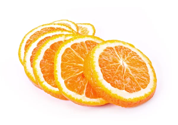 Cortado laranja isolado no fundo branco — Fotografia de Stock