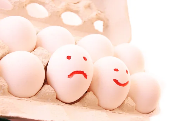 Яйца с улыбкой — стоковое фото