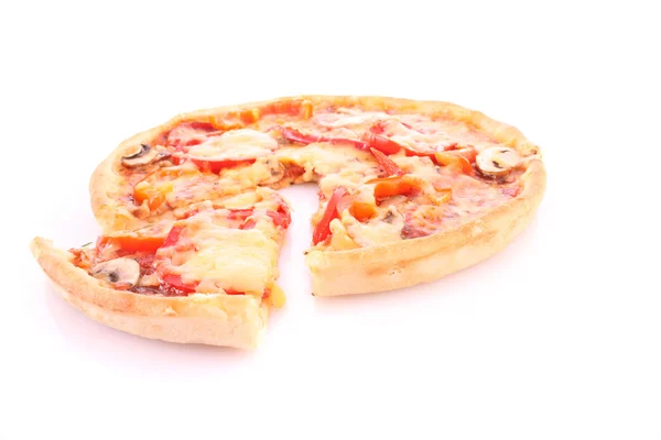 Gustosa pizza isolata su bianco — Foto Stock