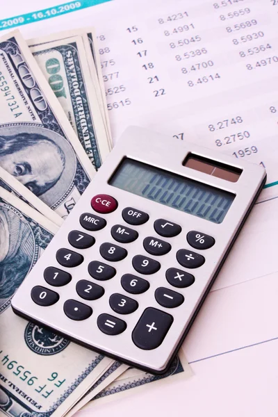 Algunas cosas financieras - calculadora, dinero, dígitos, gráficos —  Fotos de Stock