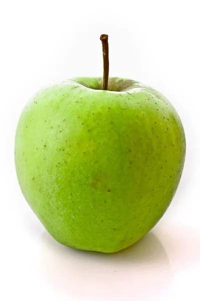 흰색으로 분리 된 푸른 사과 — 스톡 사진