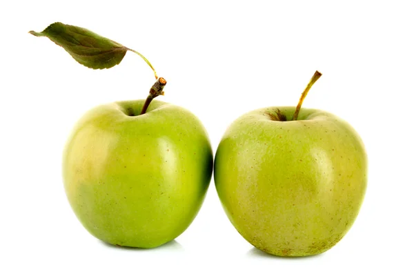 흰색 절연 신선한 녹색 맛 있는 사과 — 스톡 사진