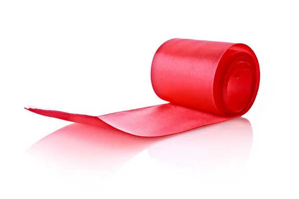Rodillo rojo textil aislado en blanco — Stok fotoğraf
