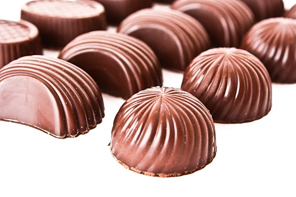 Schokolade isoliert auf Weiß — Stockfoto