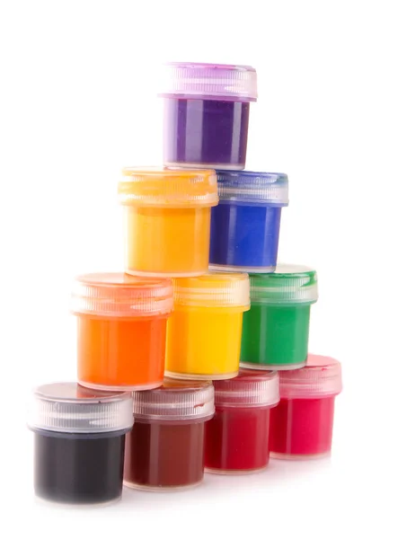Coloridas latas vibrantes de gouache aisladas en blanco — Foto de Stock