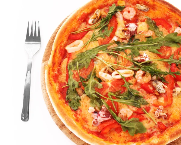 Pizza y tenedor aislados en blanco — Foto de Stock