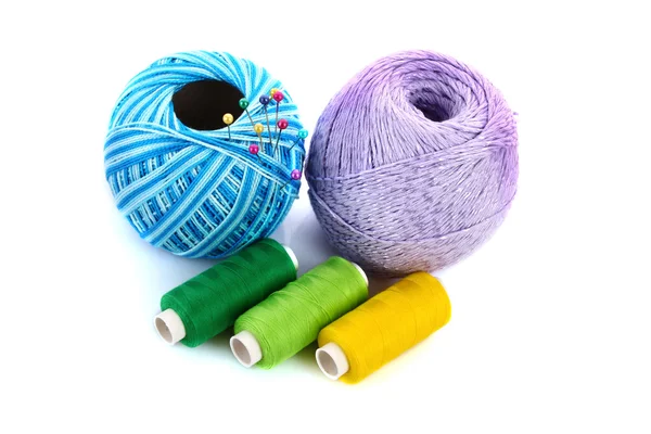 Wool ball and thread bobbin isolated on white — Stock Photo, Image