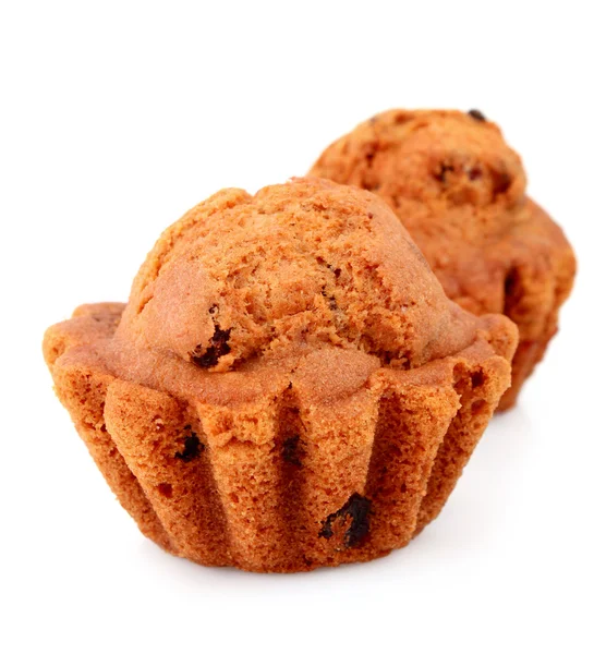 Muffin con pasas aisladas en blanco — Foto de Stock