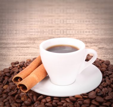 kahve tarçın ile