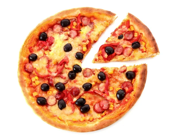 Pizza en rodajas con aceitunas aisladas en blanco — Foto de Stock