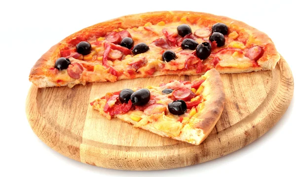 Pizza with olives on wooden plate isolated on white — Stock Photo, Image