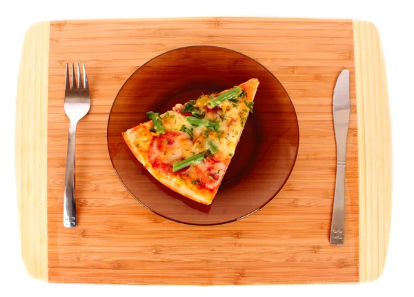 Pizza en plato con tenedor y cuchillo —  Fotos de Stock