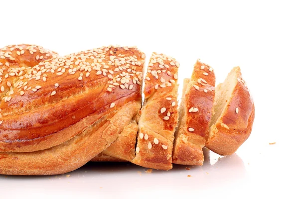 Sliced bread isolated on white — Zdjęcie stockowe