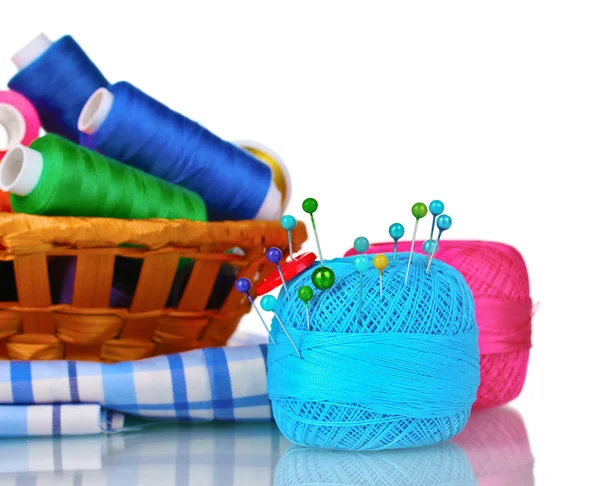 Bright threads in basket — Stock Photo, Image