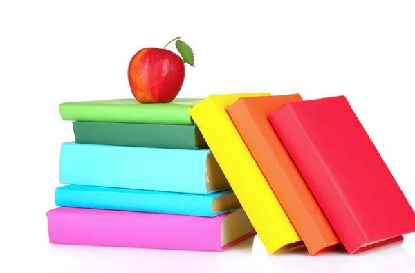 Böcker och äpple — Stockfoto