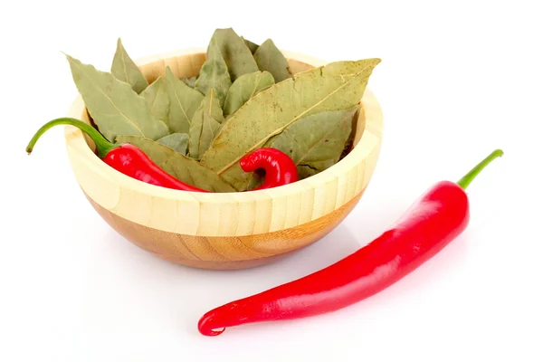 Bay leaves and pepper in bowl isolated on white — Stock Photo, Image