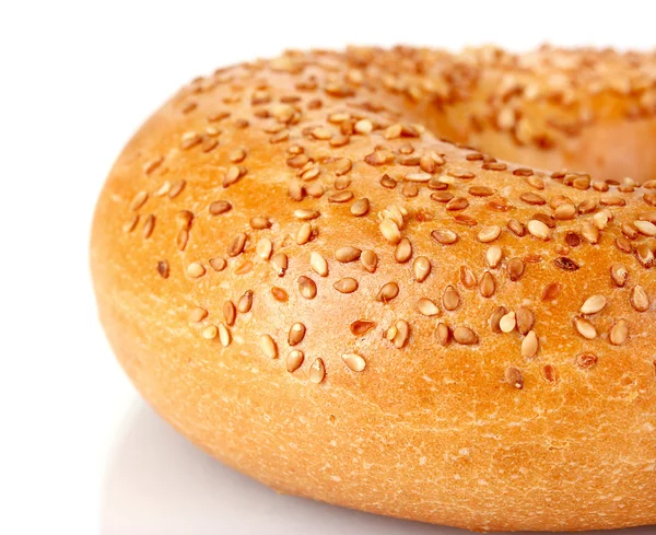 Tasty bagel with sesame seeds — Stock Photo, Image
