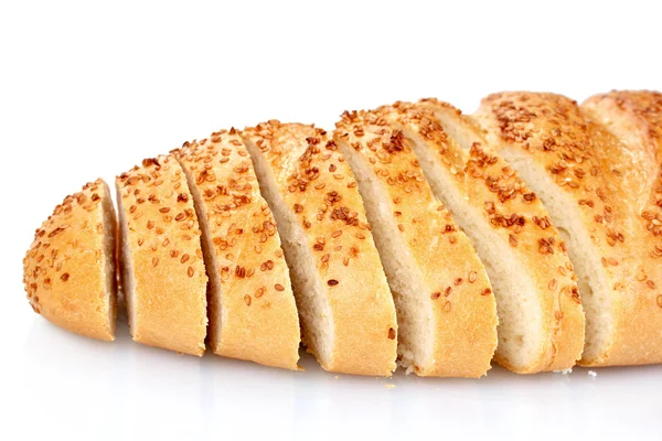 Smaczne krojonego chleba z sezamem — Zdjęcie stockowe
