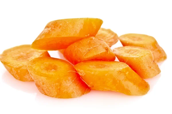 Morötter isolerade på vitt — Stockfoto