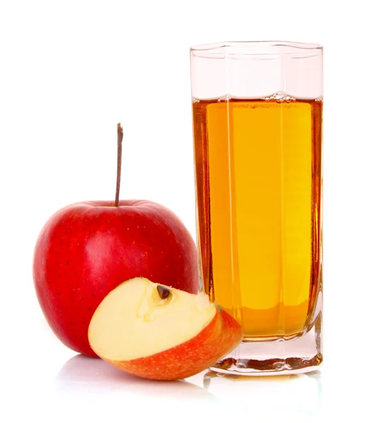 Gözlük ile üzerine beyaz izole meyve suyu ve meyve — Stok fotoğraf