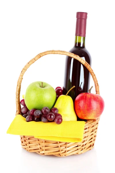 Vino y frutas aislados en blanco — Foto de Stock