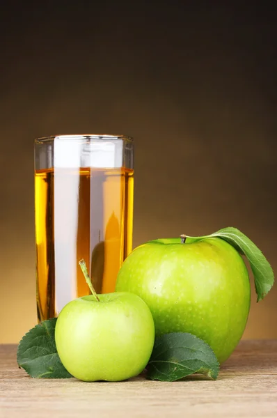 El vaso del jugo sano fresco de las manzanas —  Fotos de Stock