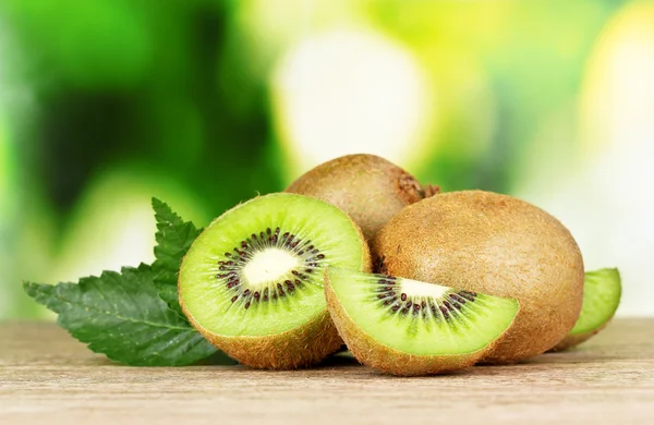 Šťavnatá kiwi ovoce — Stock fotografie