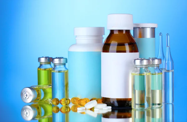 Medical bottles, ampoules and pills — Stock Photo, Image