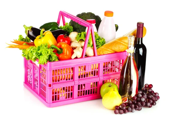 Verduras y vino en una canasta — Foto de Stock
