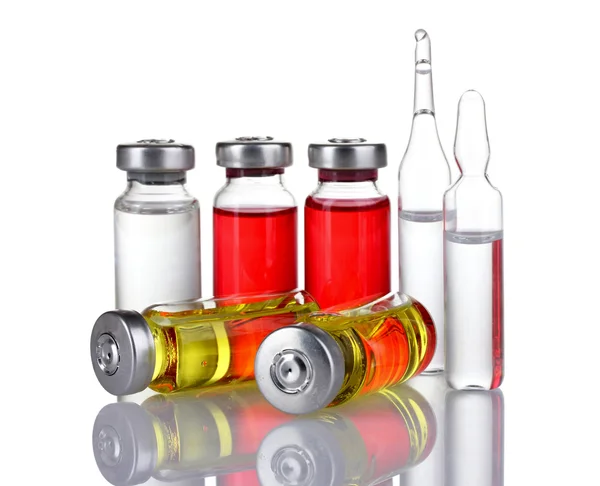 Ampollas médicas aisladas en blanco —  Fotos de Stock