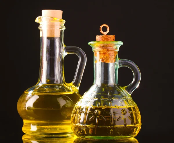 Оливкова олія в банці — стокове фото