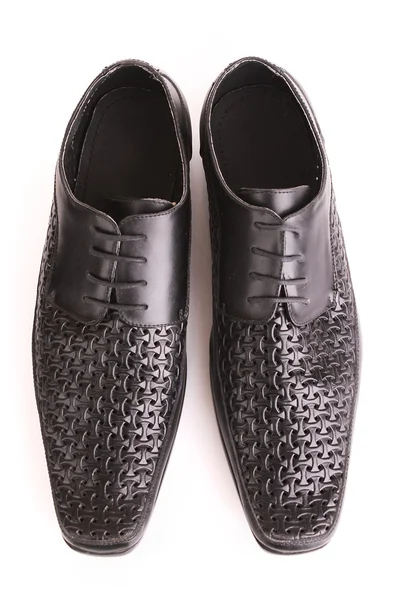 Sapato de homem brilhante preto isolado em branco — Fotografia de Stock