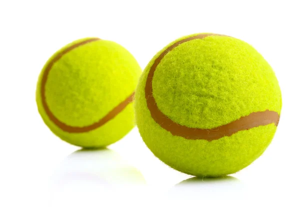 Palle da tennis isolate su bianco — Foto Stock
