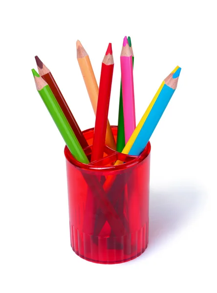 Яскраві олівці в тримачі — стокове фото
