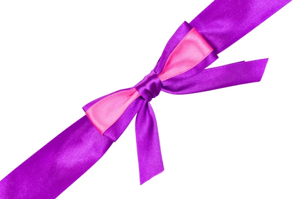 紫色丝带和孤立在白色背景上的蝴蝶结 — 图库照片