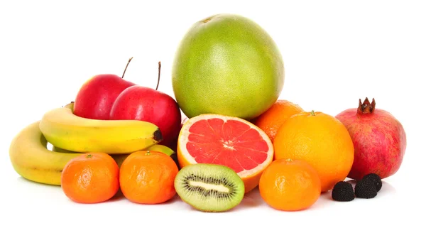 Granaatappel, Mandarijn, banaan, oranje, kiwi, grapefruit en een — Stockfoto