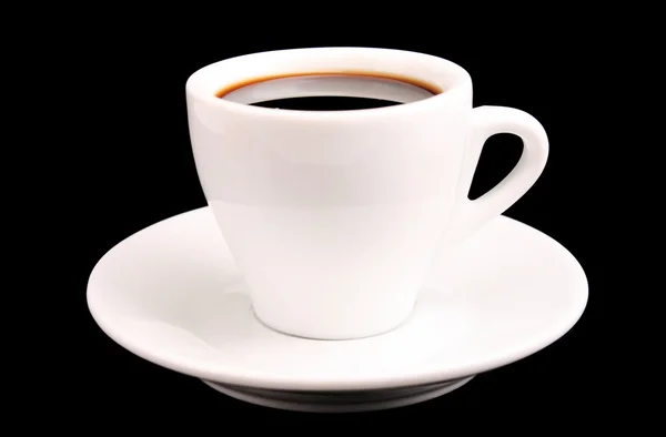 Taza de café blanco sobre un fondo negro — Foto de Stock