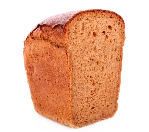 Pan de trigo fresco. Aislado sobre fondo blanco — Foto de Stock