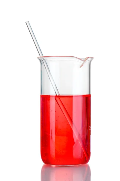 Provetta con liquido rosso isolato su bianco — Foto Stock