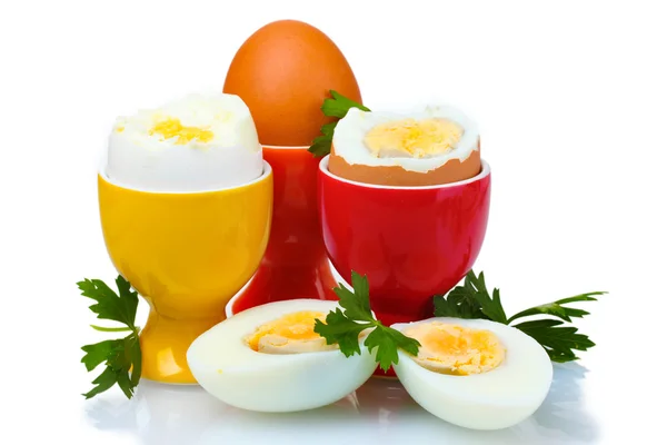 Jajka na twardo w jasny stoi — Zdjęcie stockowe