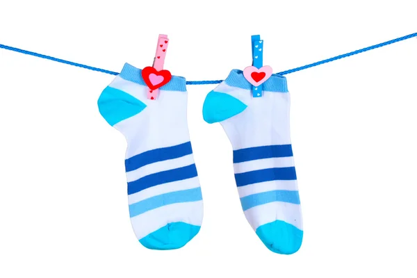 Яркие полосатые носки — стоковое фото