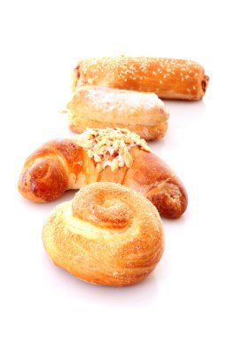 beyaz üzerine buns