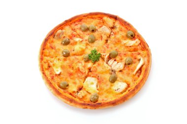 Beyaz zeytinli lezzetli pizza.