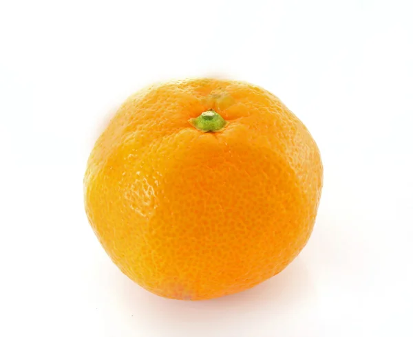 Friss mandarin izolált fehér háttér — Stock Fotó