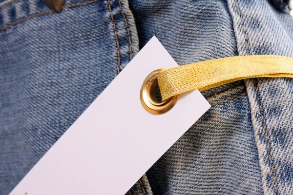The label on the blue jeans — Stock Photo, Image