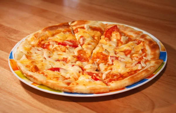 Итальянская пицца — стоковое фото