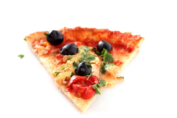 Ízletes pizza olívabogyóval elszigetelt fehér — Stock Fotó